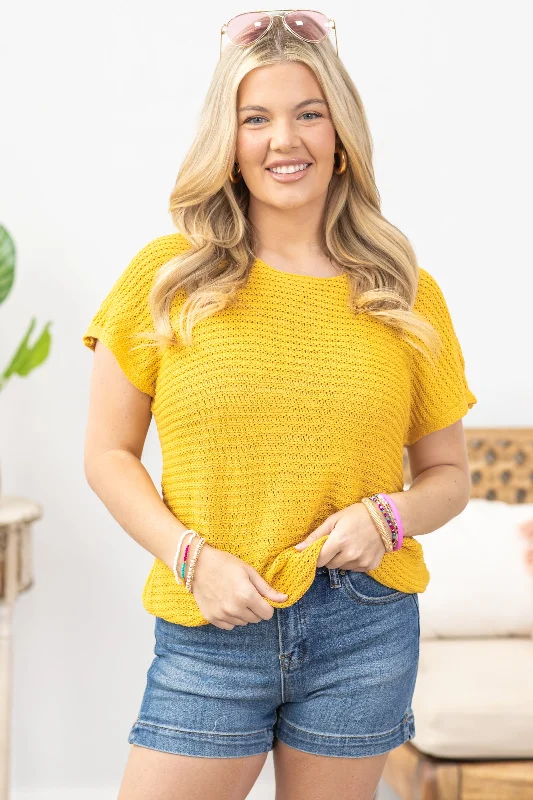 Mustard Short Sleeve Sweater Knit Top