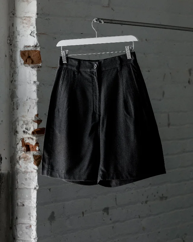 The Womens Light Wool Short