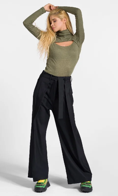 Wide Leg Pants With Ribbon Belt